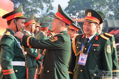 21 phát đại bác khai hỏa-80 năm lịch sử hào hùng