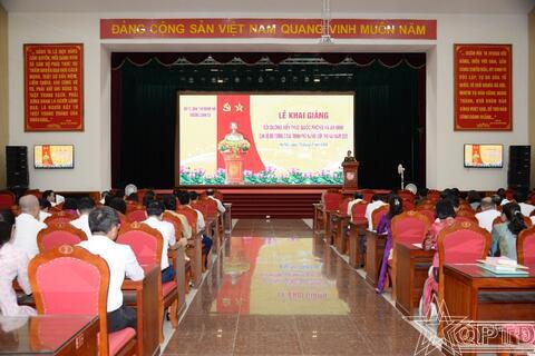 Khai giảng lớp bồi dưỡng kiến thức quốc phòng và an ninh đối tượng 2