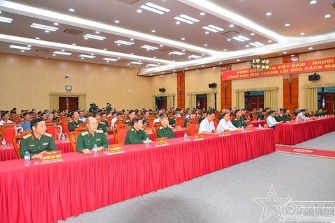Sư đoàn Bộ binh 301 tri ân các thế hệ cán bộ, chỉ huy qua các thời kỳ