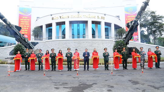 <a href="/van-hoa/tin-tuc" title="Sự Kiện" rel="dofollow">Sự Kiện</a>