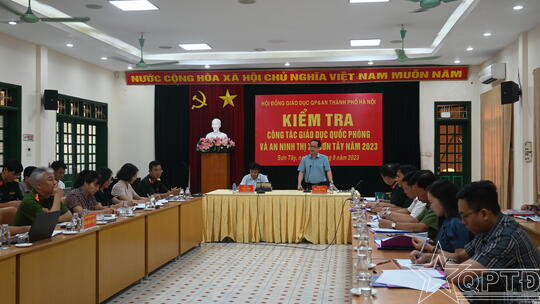 <a href="/quoc-phong-an-ninh/giao-duc-quoc-phong-va-an-ninh" title="Giáo dục Quốc phòng và An ninh" rel="dofollow">Giáo dục Quốc phòng và An ninh</a>