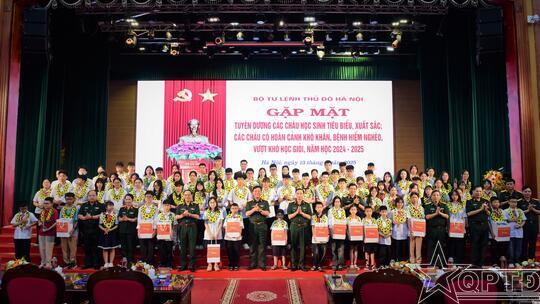 <a href="/quoc-phong-an-ninh" title="Quốc phòng-An ninh" rel="dofollow">Quốc phòng-An ninh</a>