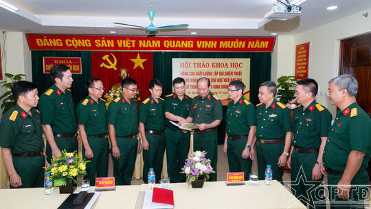 <a href="/thoi-su-chinh-tri" title="Thời sự-Chính trị" rel="dofollow">Thời sự-Chính trị</a>