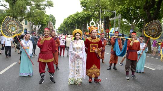 <a href="/the-thao/trong-nuoc" title="Trong nước" rel="dofollow">Trong nước</a>