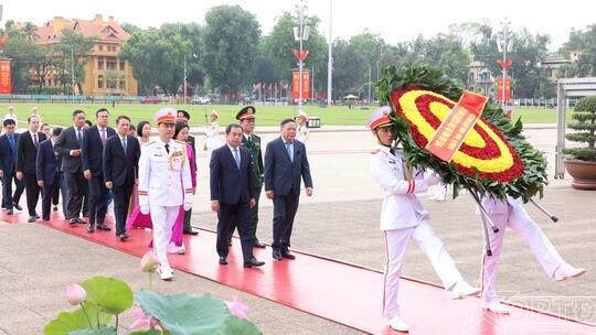 <a href="/thoi-su-chinh-tri" title="Thời sự-Chính trị" rel="dofollow">Thời sự-Chính trị</a>