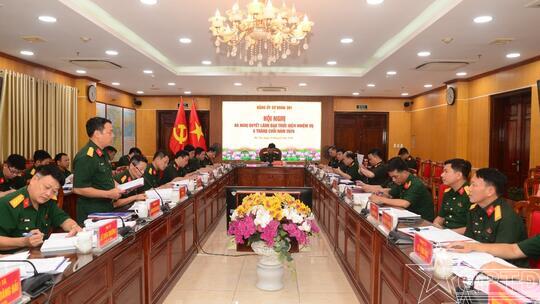 <a href="/quoc-phong-an-ninh/cong-tac-dang-cong-tac-chinh-tri" title="Công tác Đảng - Công tác Chính trị" rel="dofollow">Công tác Đảng - Công tác Chính trị</a>