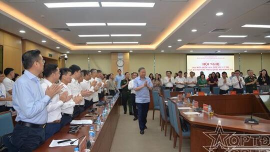 <a href="/thoi-su-chinh-tri" title="Thời sự-Chính trị" rel="dofollow">Thời sự-Chính trị</a>