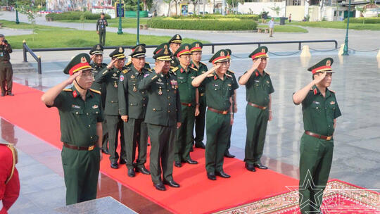<a href="/thoi-su-chinh-tri" title="Thời sự-Chính trị" rel="dofollow">Thời sự-Chính trị</a>