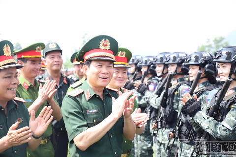 Nổi bật