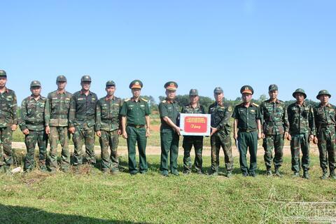 Thăm, kiểm tra, động viên Đội tuyển tham gia Hội thao Xạ thủ bắn tỉa toàn quân năm 2026