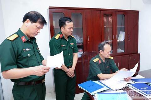 Kiểm tra công tác huấn luyện, xây dựng chính quy tại Ban Chỉ huy PTKV 5 - Thanh Oai