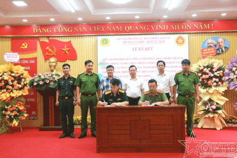 Phường Văn Miếu- Quốc Tử Giám: Ký kết quy chế phối hợp Công an - Quân sự