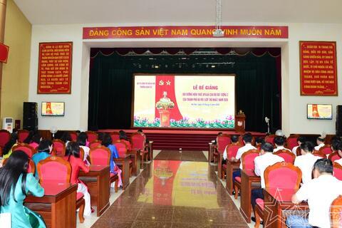 Nổi bật