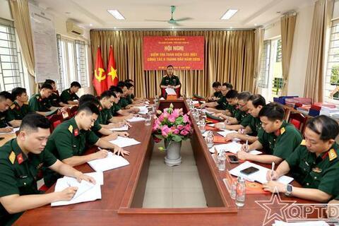 Kiểm tra toàn diện các mặt công tác tại Tiểu đoàn VB-KSQS