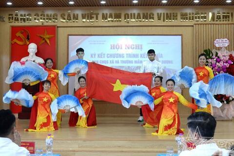 Kết nghĩa quân dân thắt chặt nghĩa tình