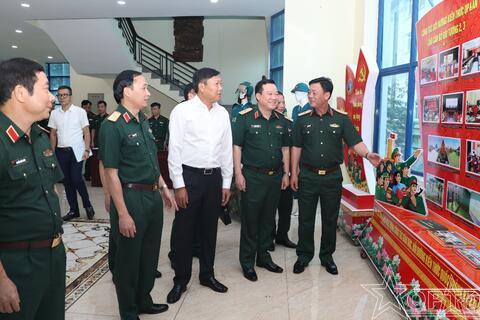 Hà Nội tổng kết thực hiện 3 luật về quân sự, quốc phòng địa phương