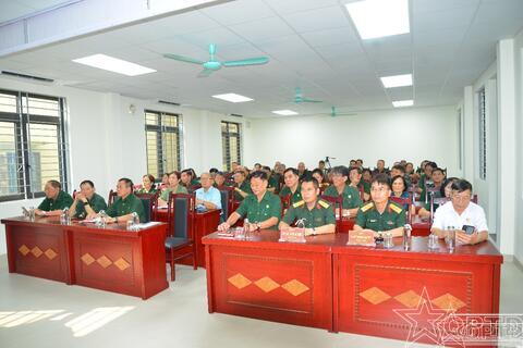 Phường Đại Mỗ tập huấn chuyển đổi số cho cựu chiến binh