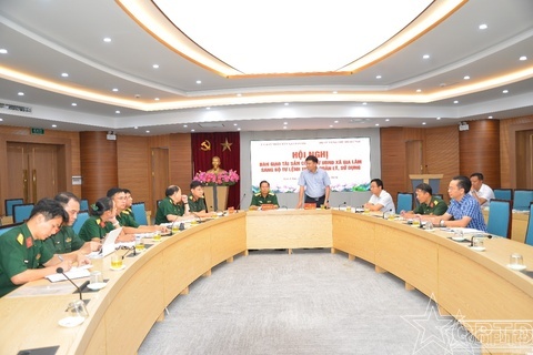 Bàn giao tài sản công từ UBND xã Gia Lâm sang Bộ Tư lệnh Thủ đô Hà Nội quản lý, sử dụng