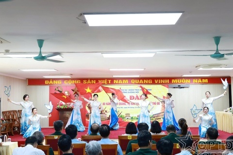 Phường Dương Nội: Tọa đàm “Tự hào truyền thống 80 năm, tiếp bước người chiến sĩ Thủ đô”