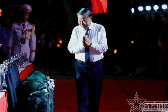 Nổi bật