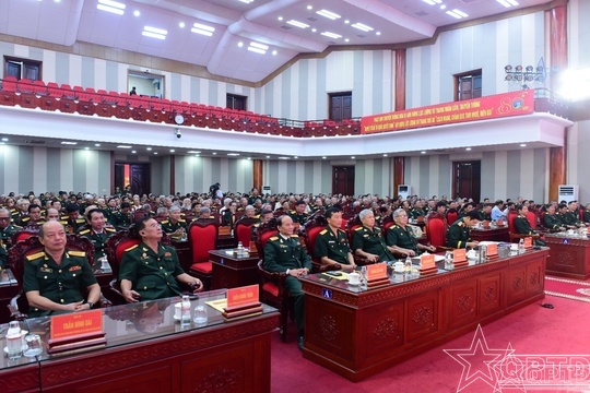 Nổi bật