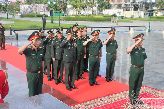 Nổi bật